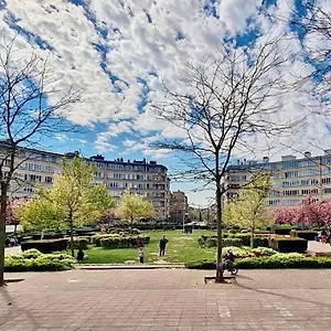 appartement-roi-vainqueur.brusselshotelsbook.com/